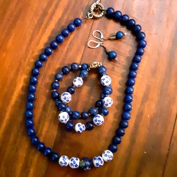 Jewelry - Stone jewelry set